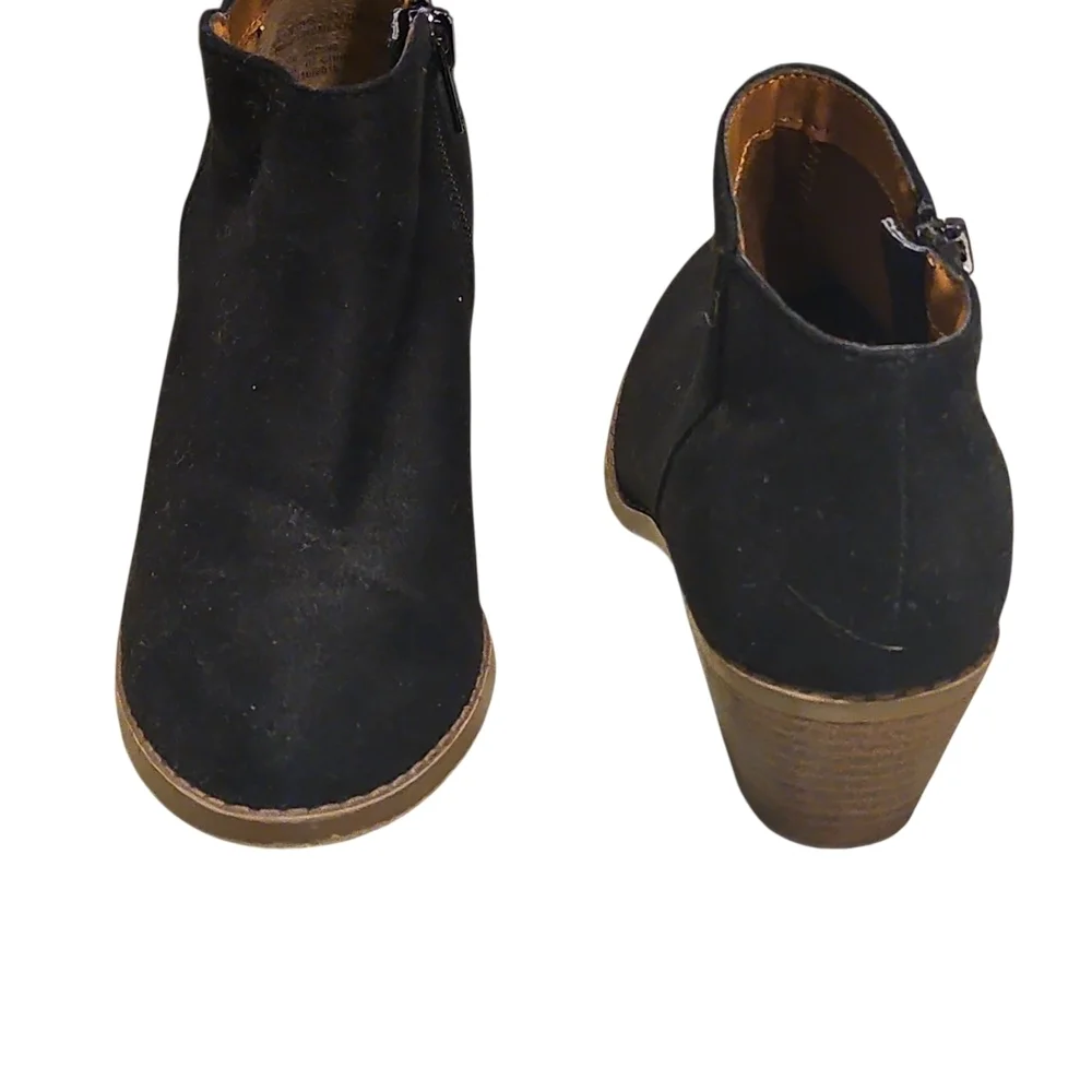 Soda Black Ankle Boots